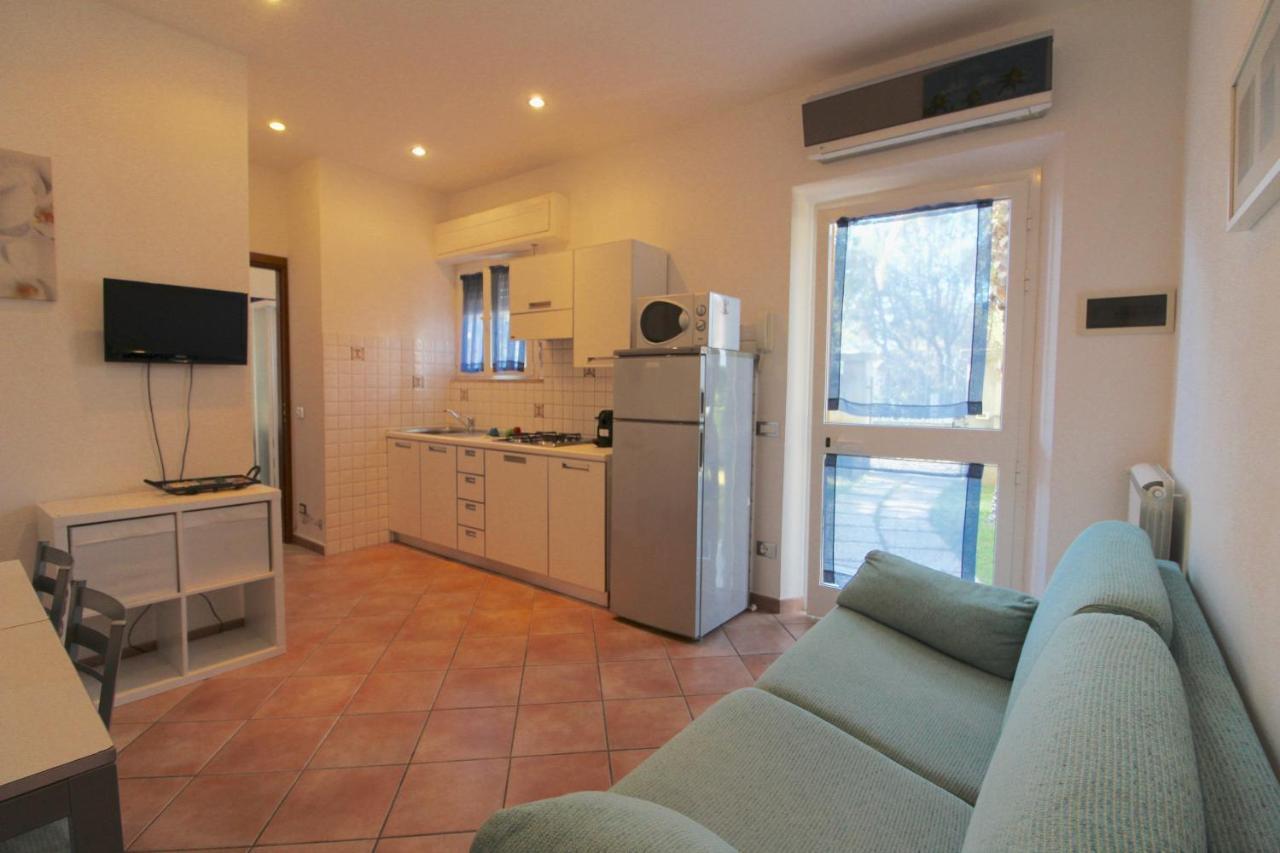 La Rosa Dei Venti Apartment San Vincenzo Ngoại thất bức ảnh